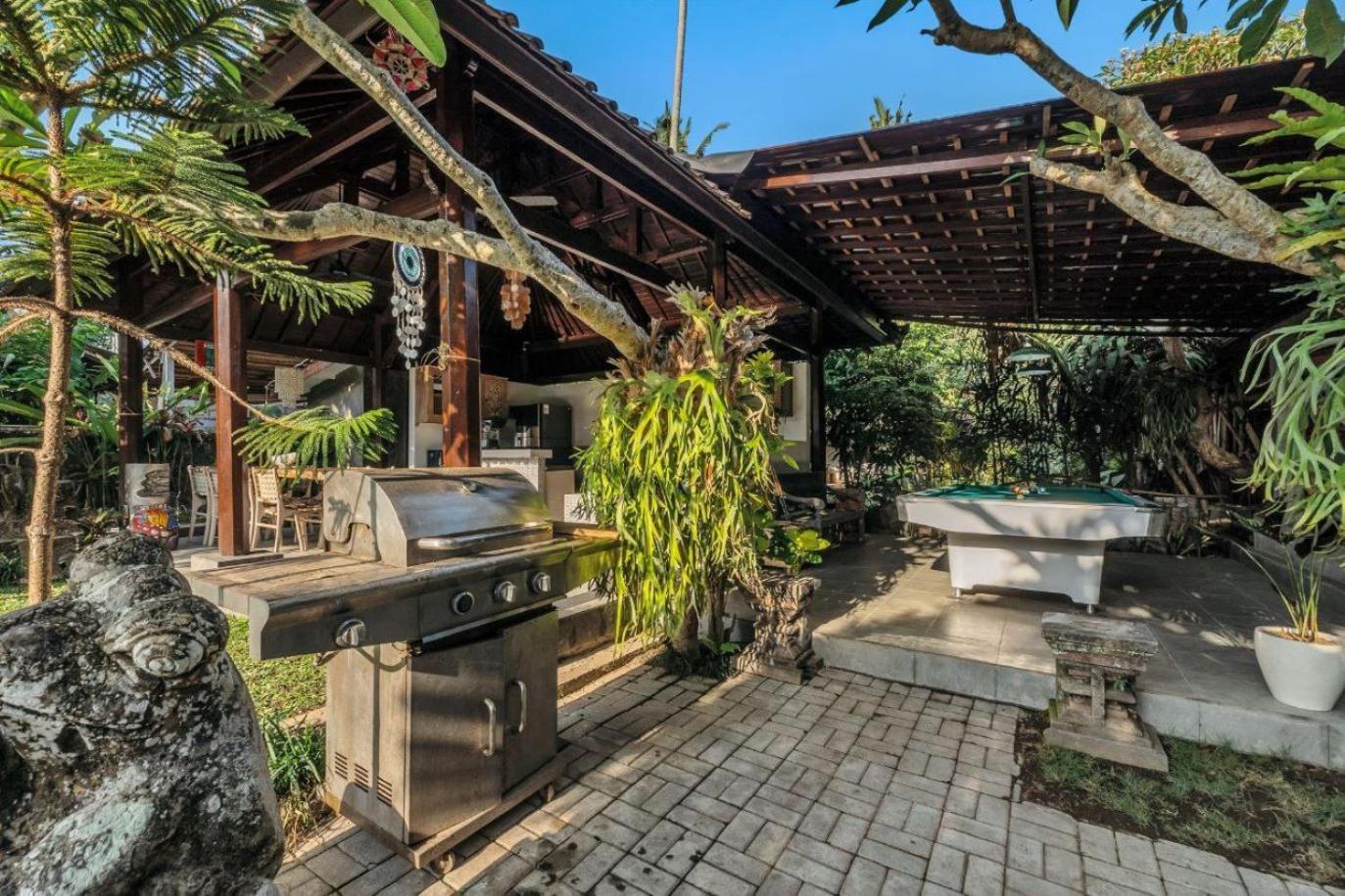 Ubud Backpacker Hostel Exterior photo